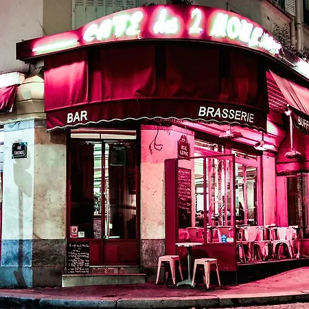 Montmartre Leo Ferre * 巴黎